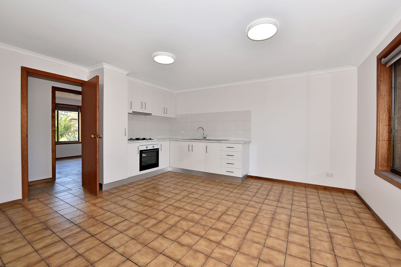 6/127 Warwick Road, Sunshine North, VIC 3020, Sunshine North - Thumbnail 2