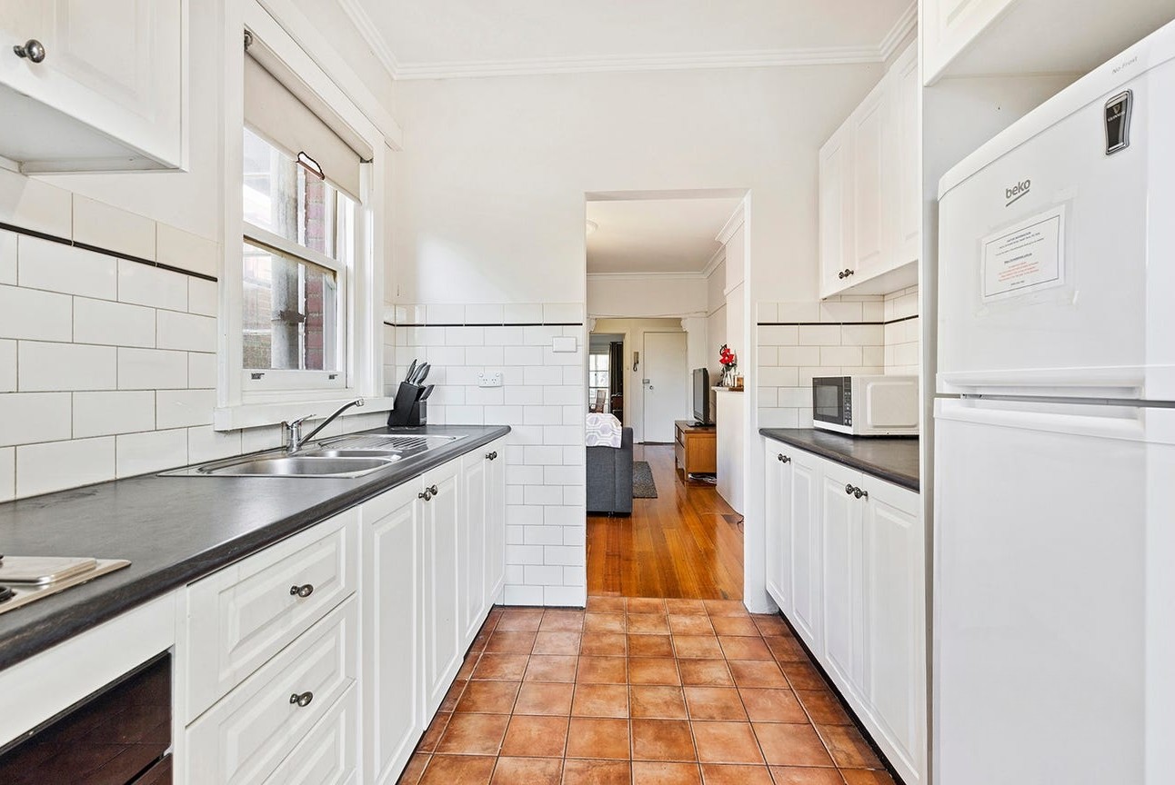 6/18 Arnold Street, South Yarra, VIC 3141 - Thumbnail 2 - 27/02/2026