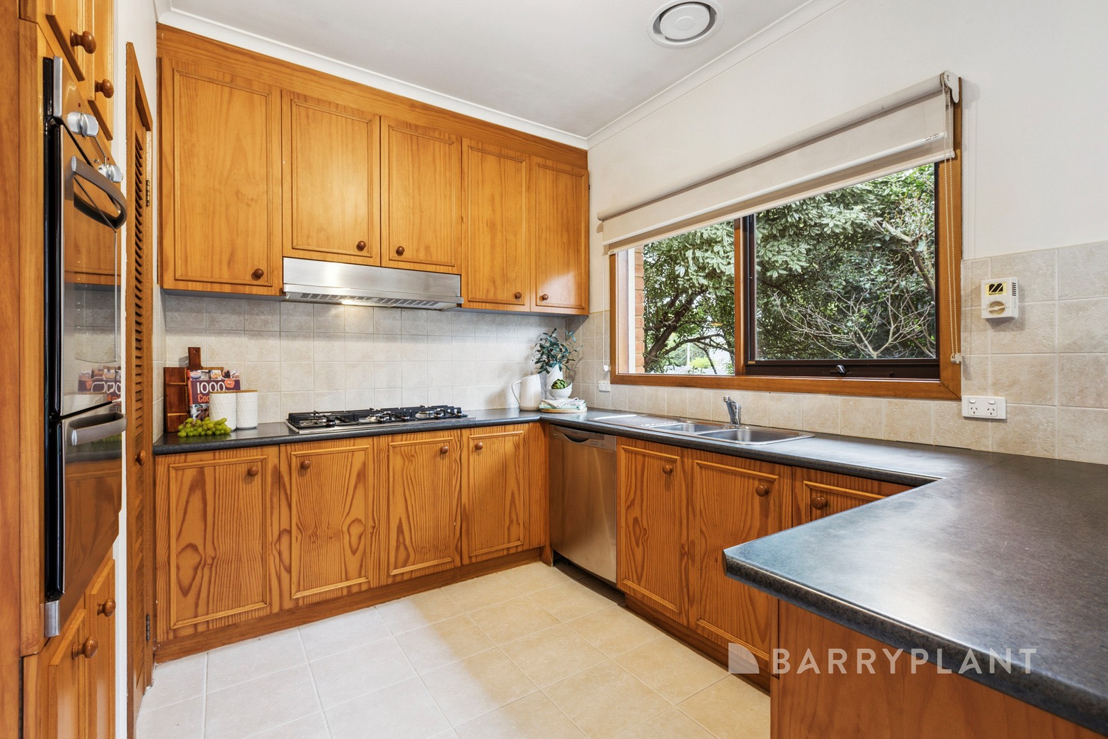 6/2 Argyle Court, Glen Waverley, VIC 3150, Glen Waverley - Thumbnail 4