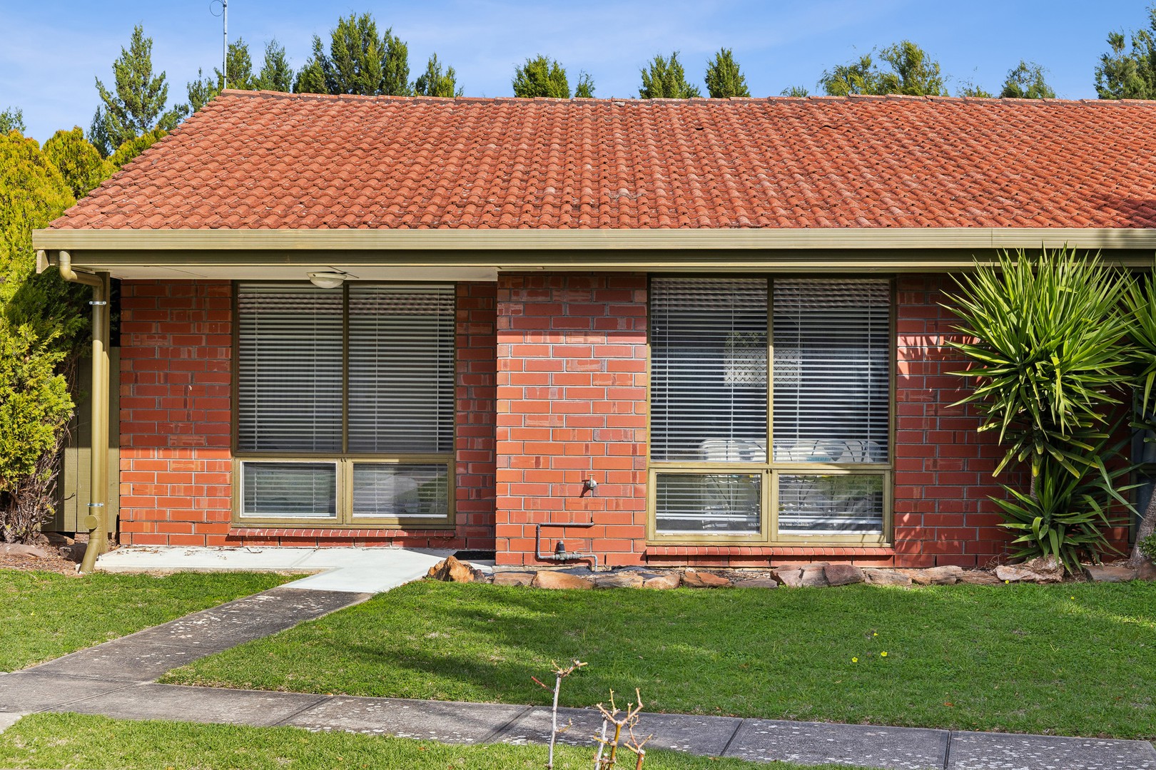 6/2 Douglas Avenue, Reynella, SA 5161, Reynella - Thumbnail 2