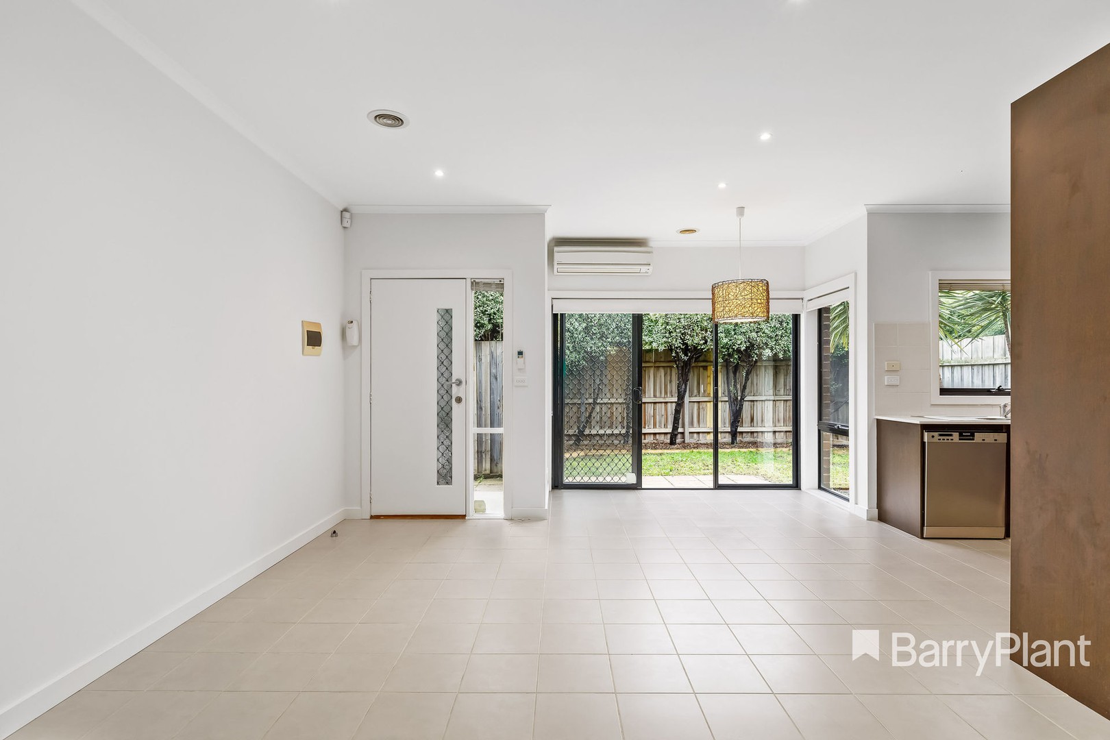 6/2 Little Wurruk Lane, Preston, VIC 3072, Preston - Thumbnail 3