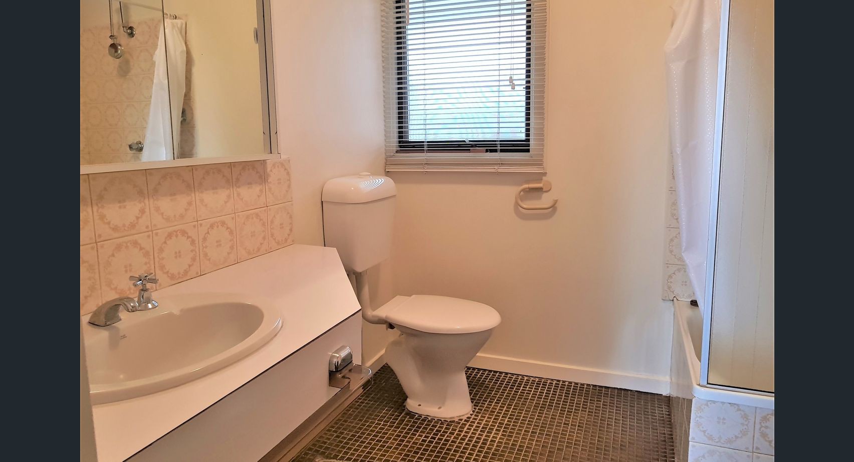 6/2 Macedon StreetSunbury, VIC 3429  - Leased, Sunbury - Thumbnail 4