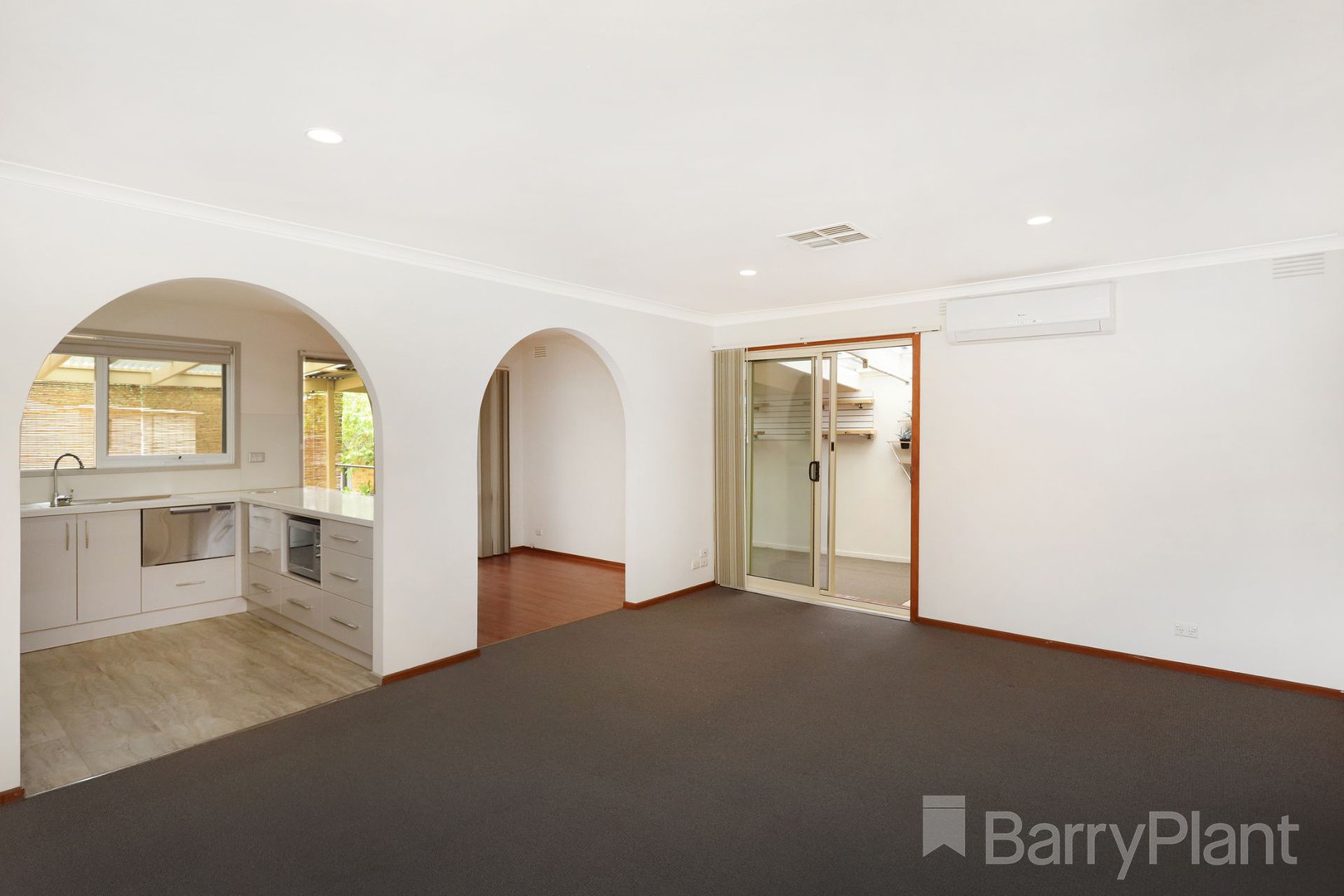 6/2 Millar Road, Tullamarine, VIC 3043, Tullamarine - Thumbnail 4