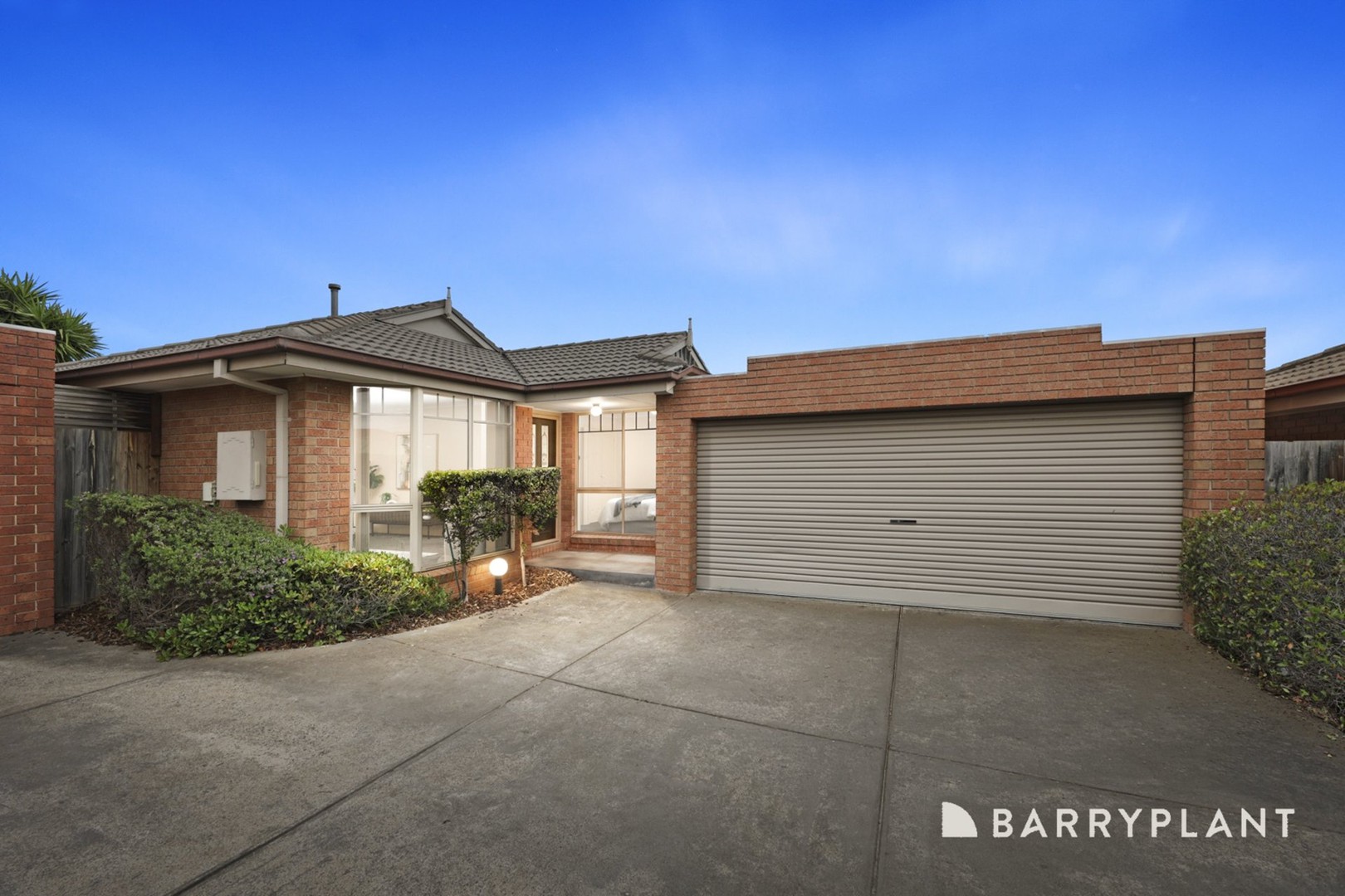 6/2 Stillman Drive, Mill Park - Image 1