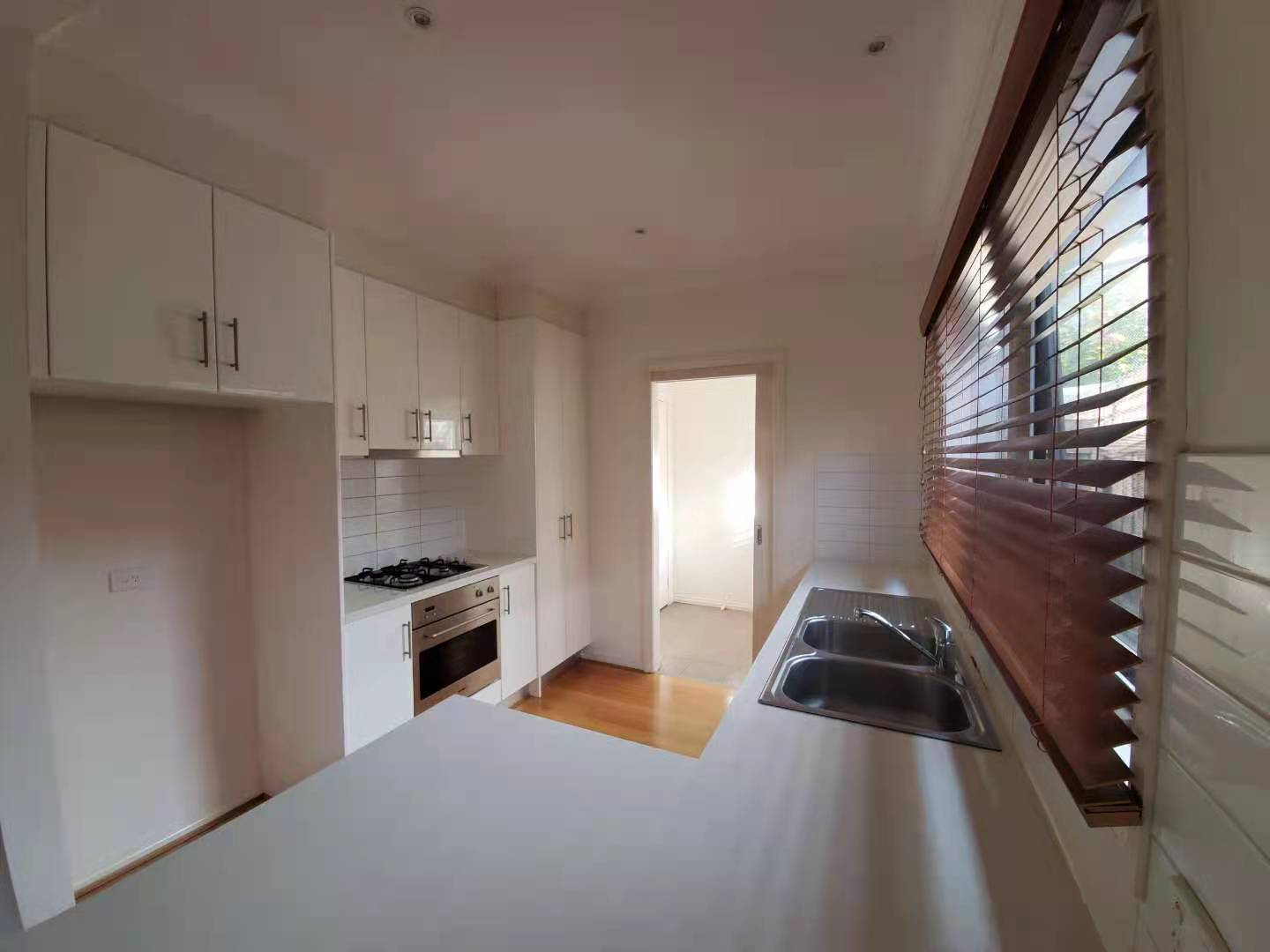 6/21 Beverley Street, Doncaster East, VIC 3109, Doncaster East - Thumbnail 4