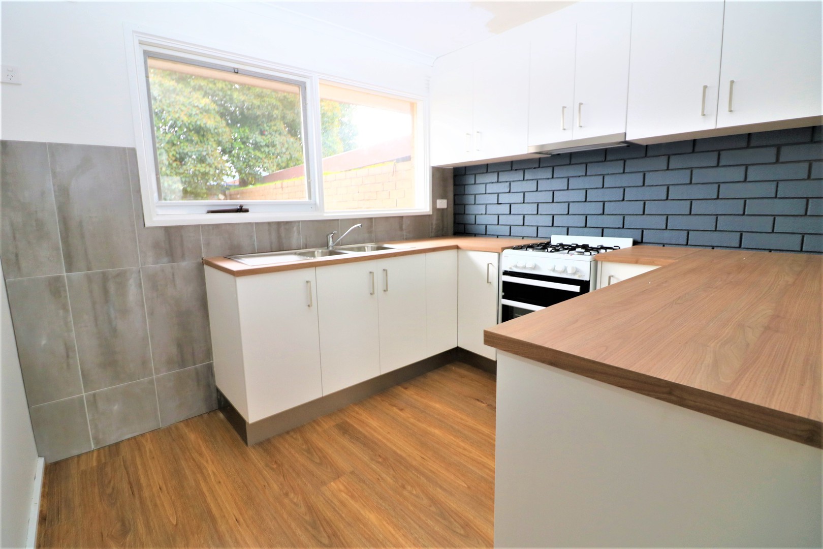 6/224 Wilsons  Road, Whittington, VIC 3219, Whittington - Thumbnail 2