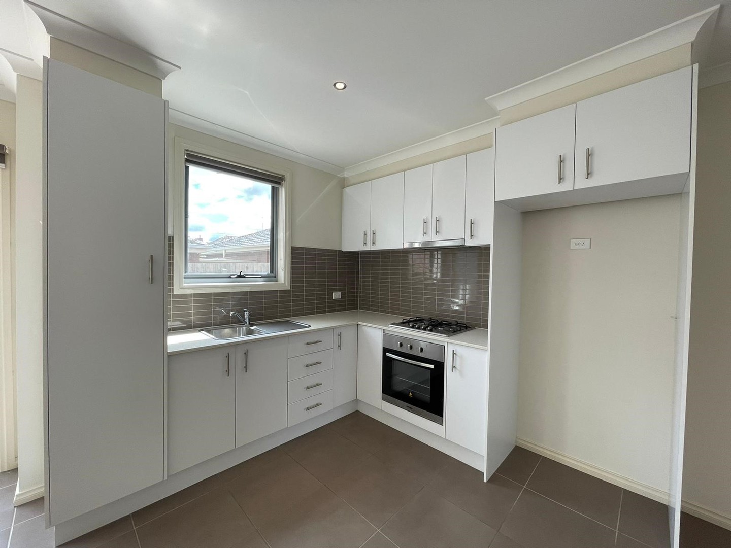 6/23 Olive Street, Reservoir, VIC 3073, Reservoir - Thumbnail 2