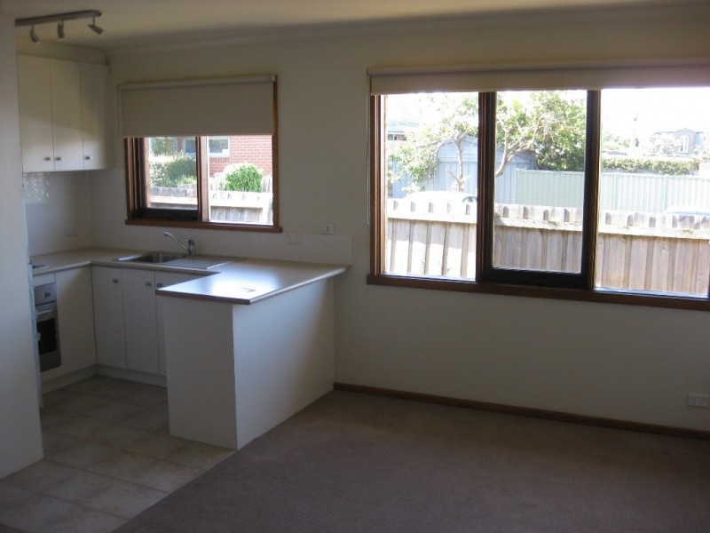 6/3 Childers Street, Mentone, VIC 3194 - Thumbnail 2 - 11/11/2021