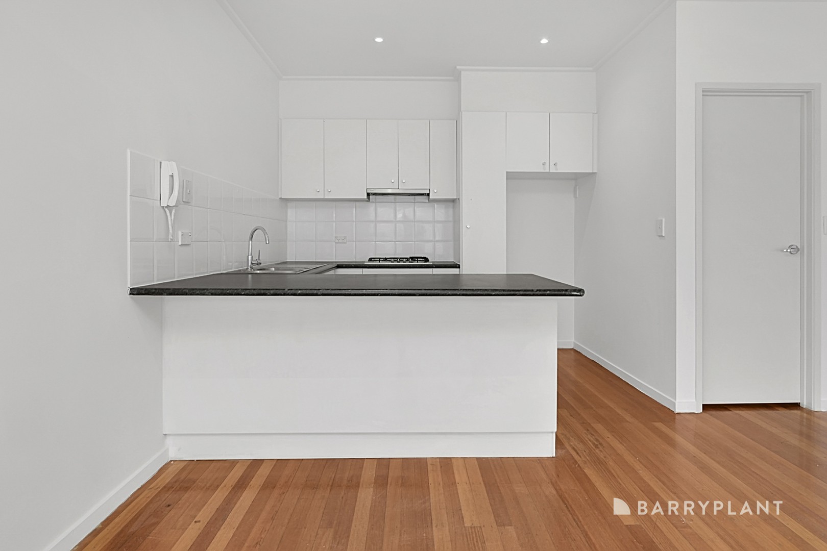 6/3 Mill Park Drive, Mill Park, VIC 3082, Mill Park - Thumbnail 6
