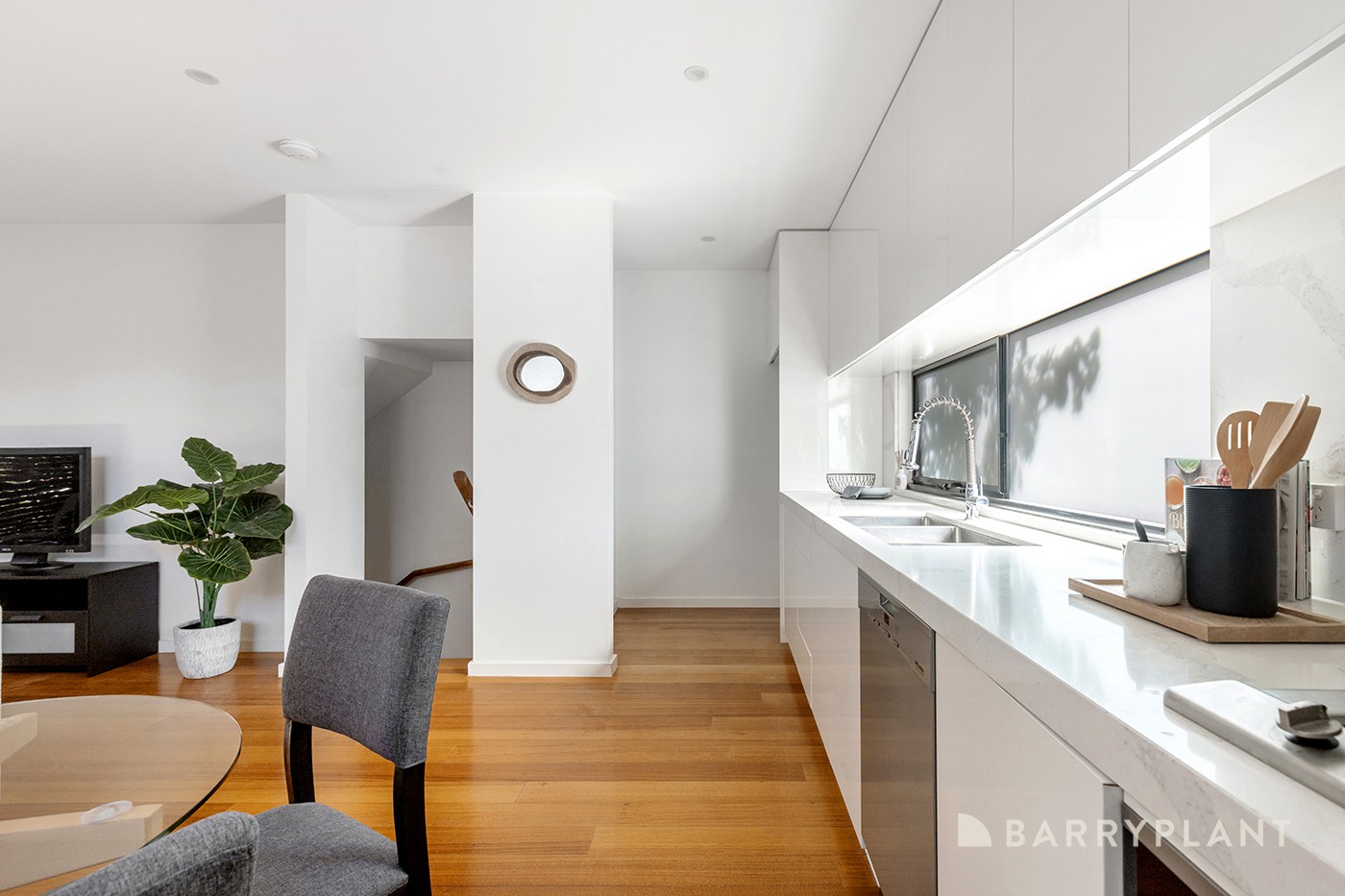 6/33 Cramer Street, Preston, VIC 3072 - Thumbnail 2 - 20/03/2024