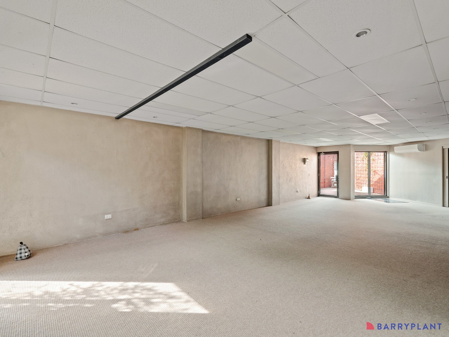 6/34-38 Thompson Avenue, Cowes, VIC 3922 - Thumbnail 2 - 01/12/2025