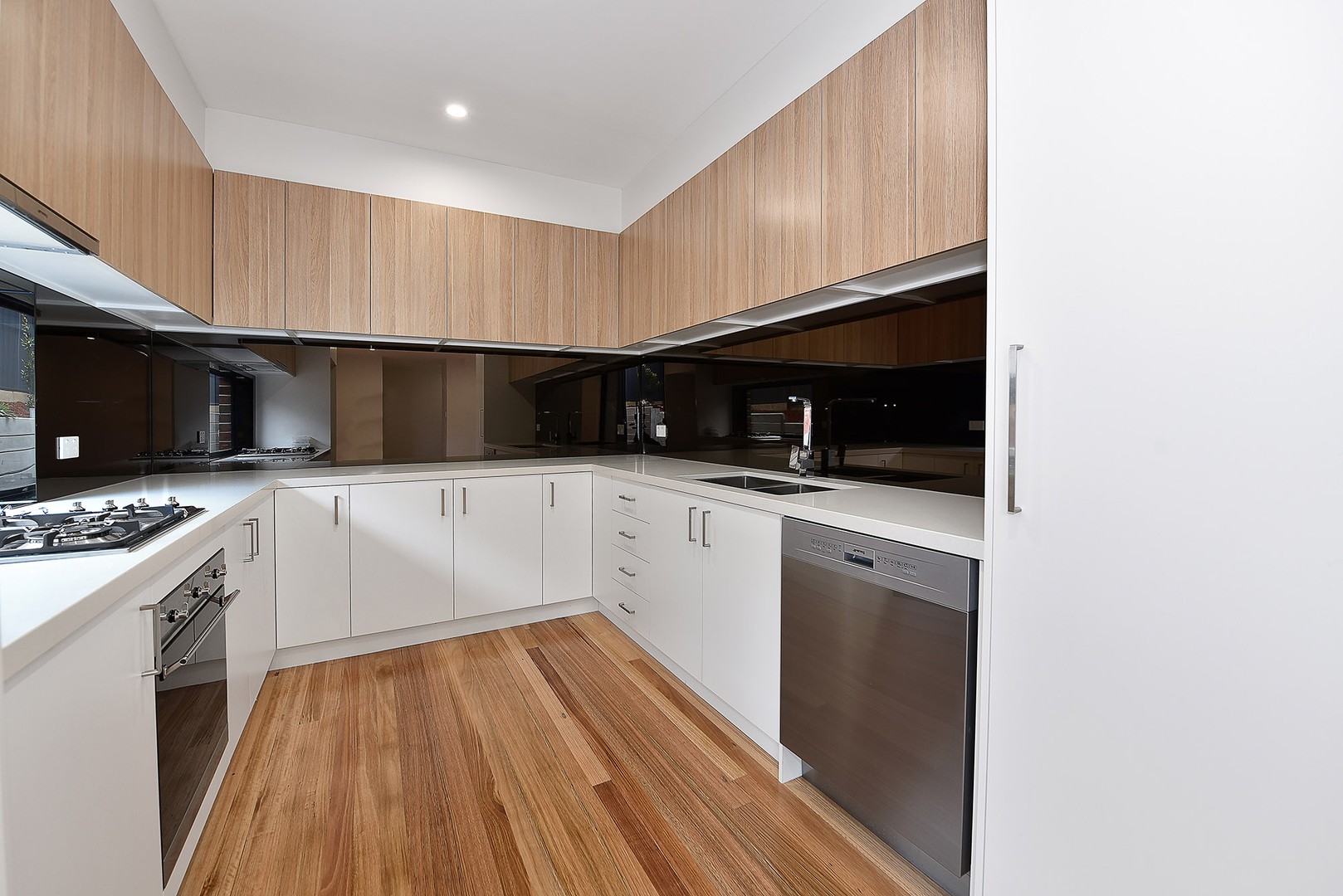 6/34 Bulla Road, Strathmore, VIC 3041, Strathmore - Thumbnail 3