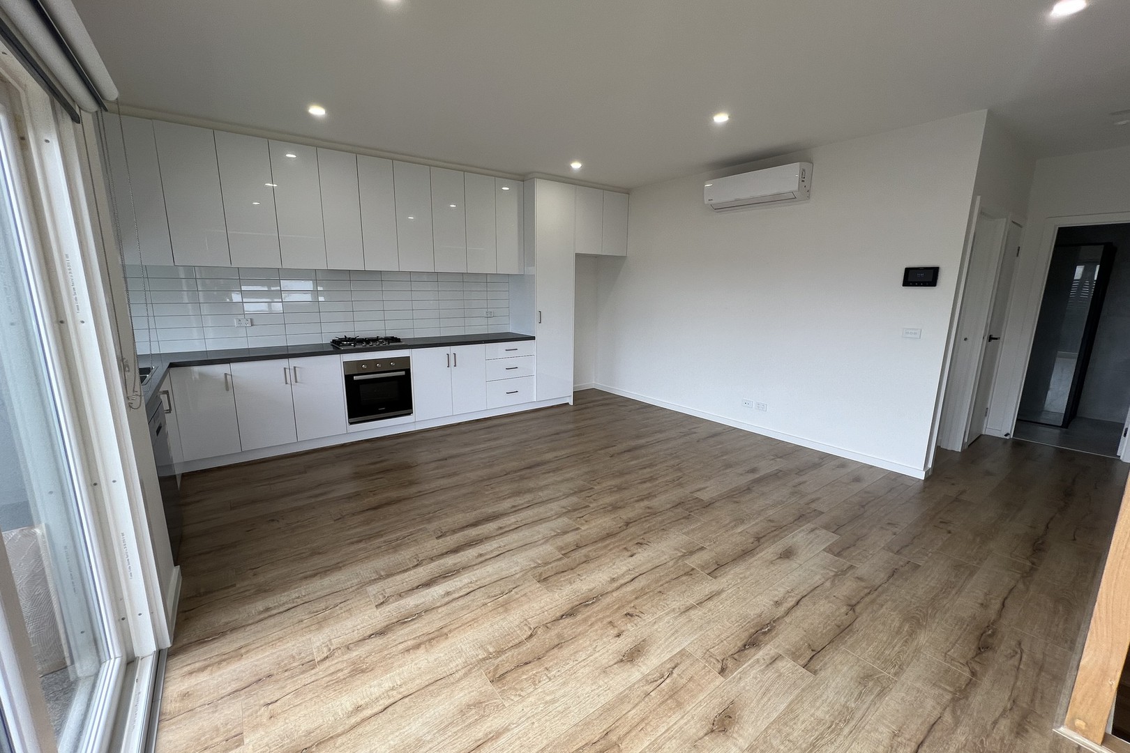 6/37 Pennell Avenue, St Albans, VIC 3021, St Albans - Thumbnail 3