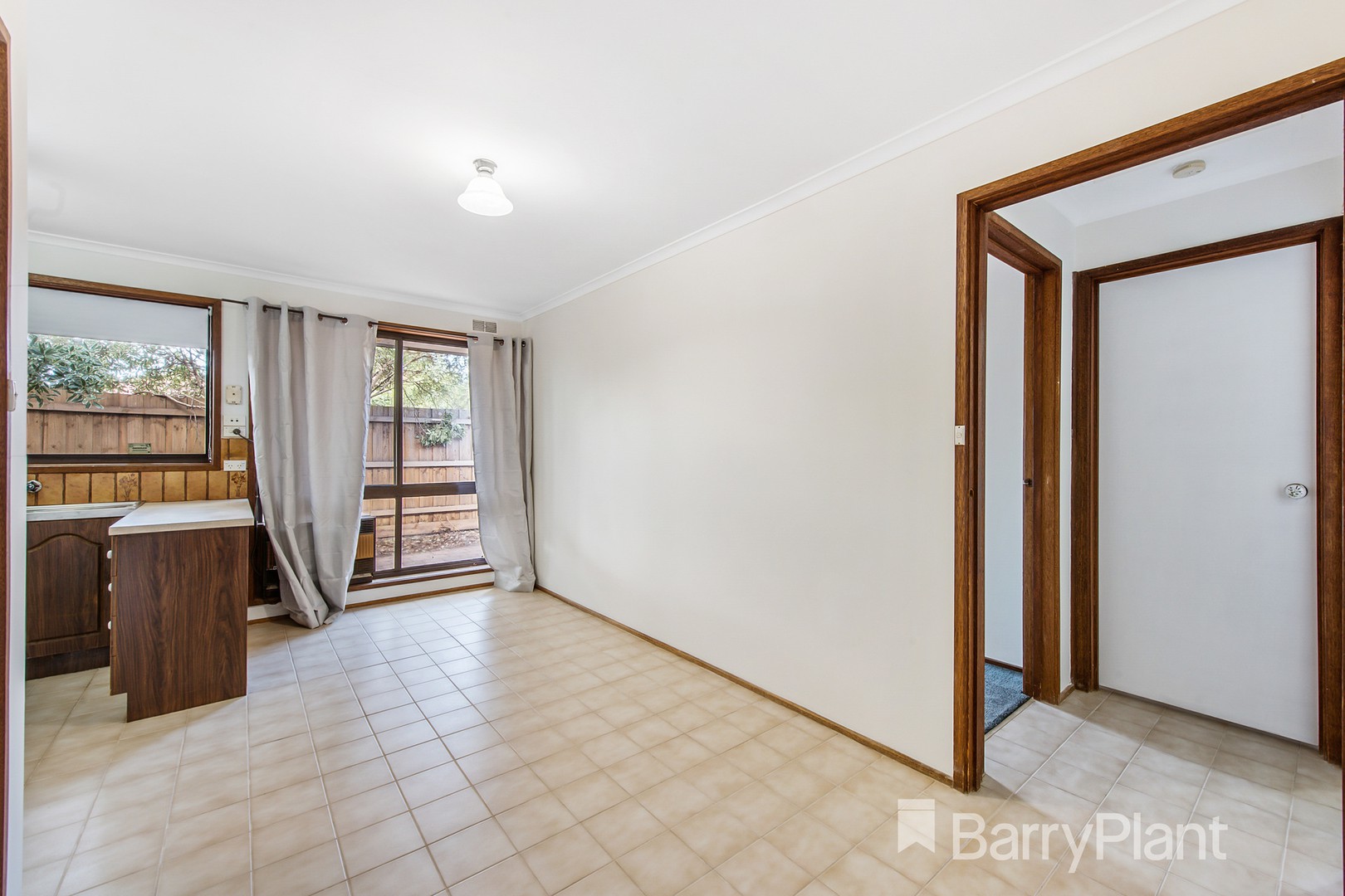 6/39 Wickham Street, Melton South, VIC 3338, Melton South - Thumbnail 4