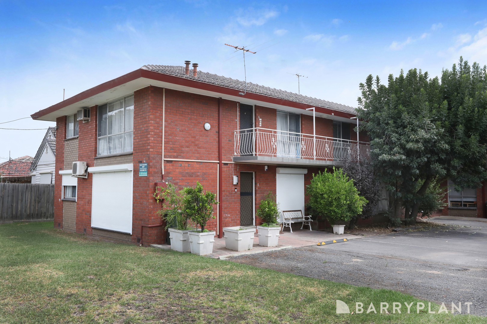 6/4 Cooper Street, Sunshine, VIC 3020, Sunshine - Thumbnail 2