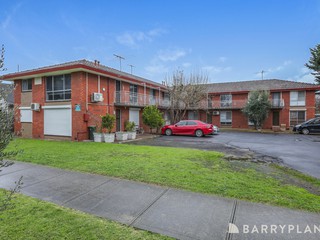 Showing 5 Barry Plant Sunshine Rental Properties