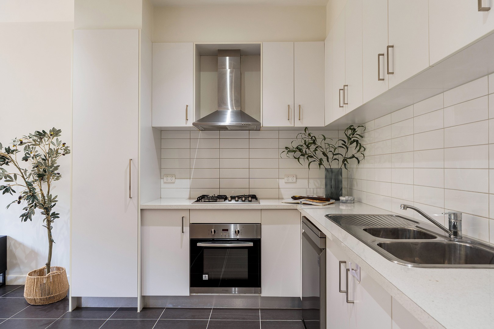 6/4 Delany Lane, Craigieburn, VIC 3064 - Thumbnail 2 - 29/04/2026