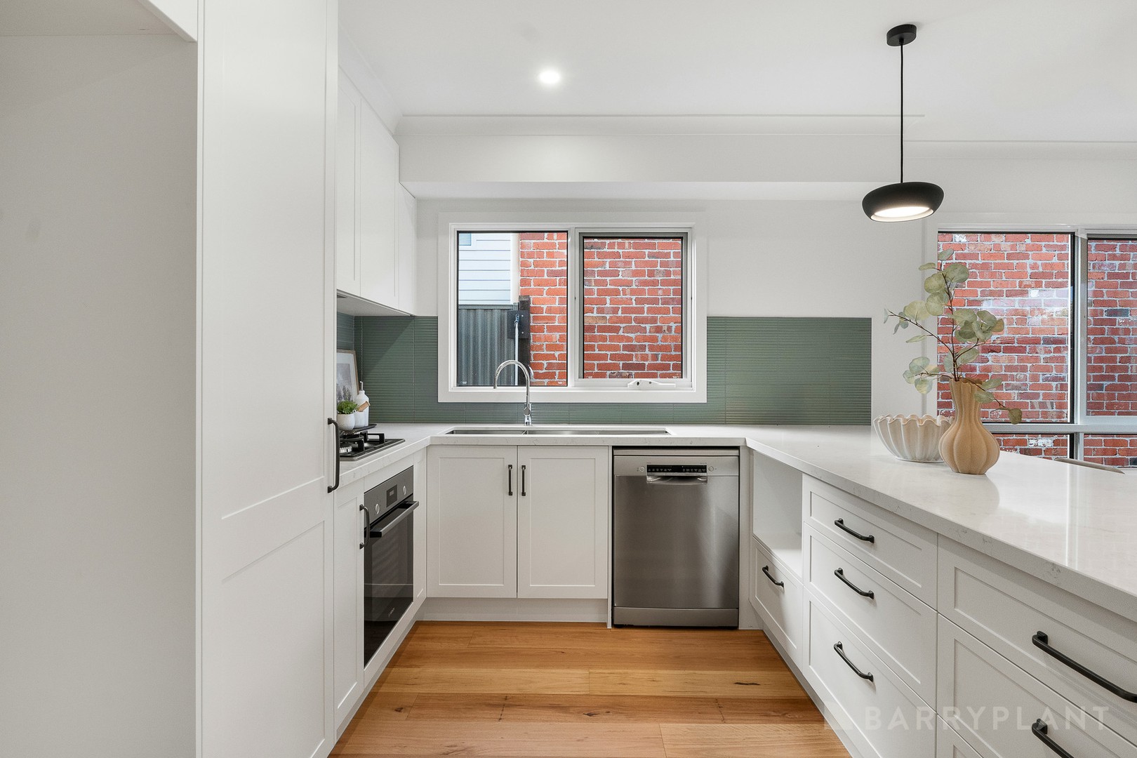 3/4 Westlands Road, Emerald, VIC 3782, Emerald - Thumbnail 4
