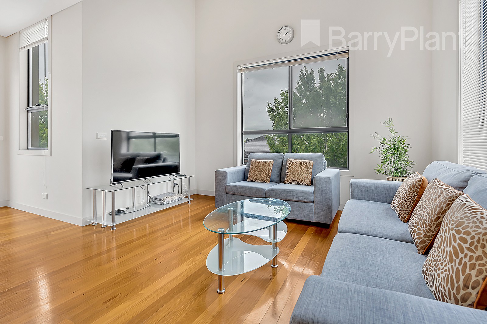 6/5-9 Classic Place, Craigieburn, VIC 3064 - Thumbnail 2 - 22/02/2022