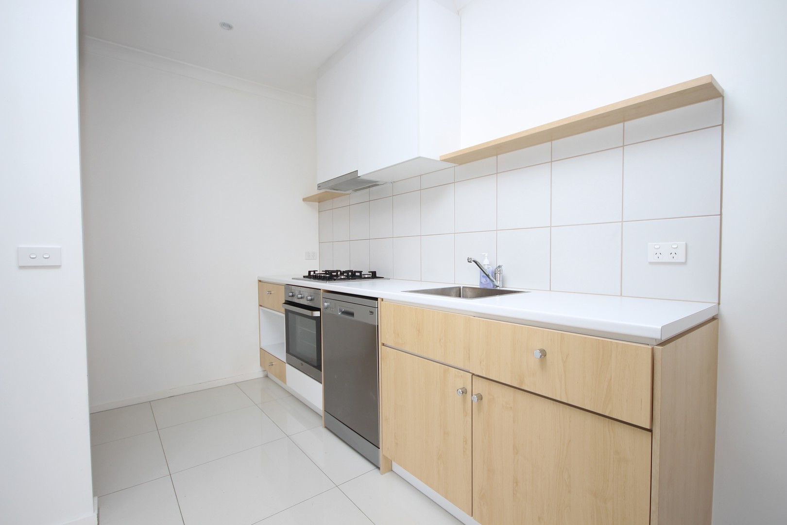 6/5 Oxford Street, Whittington, VIC 3219, Whittington - Thumbnail 3