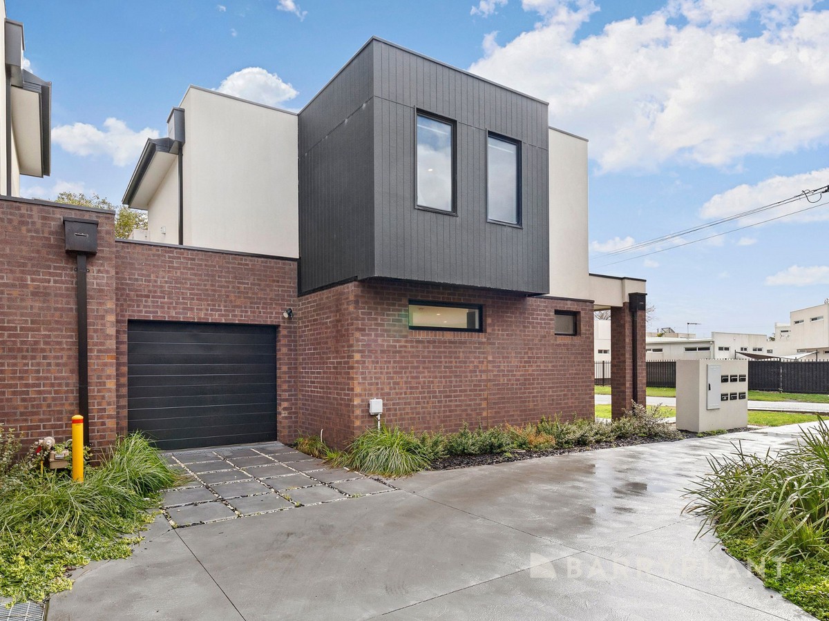 6/57 Woyna Avenue, Capel Sound, VIC 3940 - Thumbnail 2 - 26/12/2024