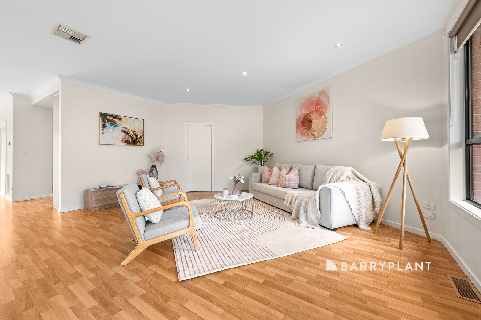 6/59 Fairholme Boulevard, Berwick, VIC 3806 - Thumbnail 2 - 21/03/2025