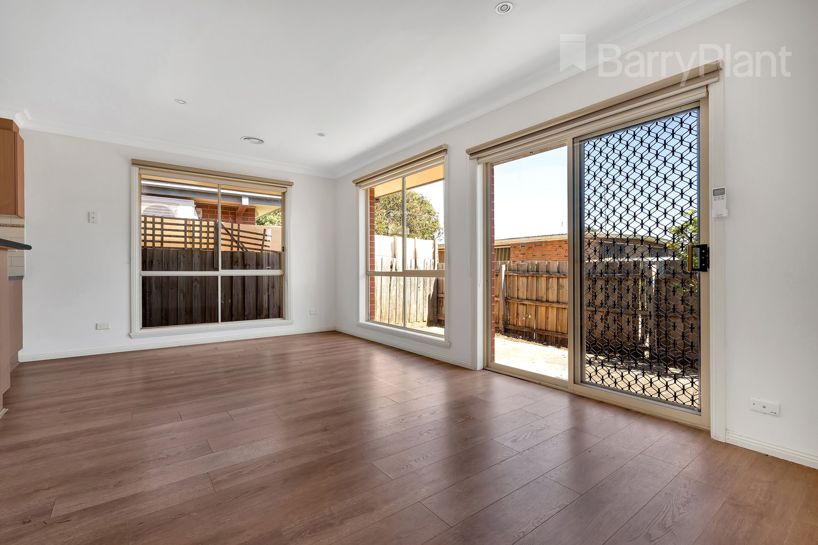 6/63 Pine Street, Reservoir, VIC 3073, Reservoir - Thumbnail 3