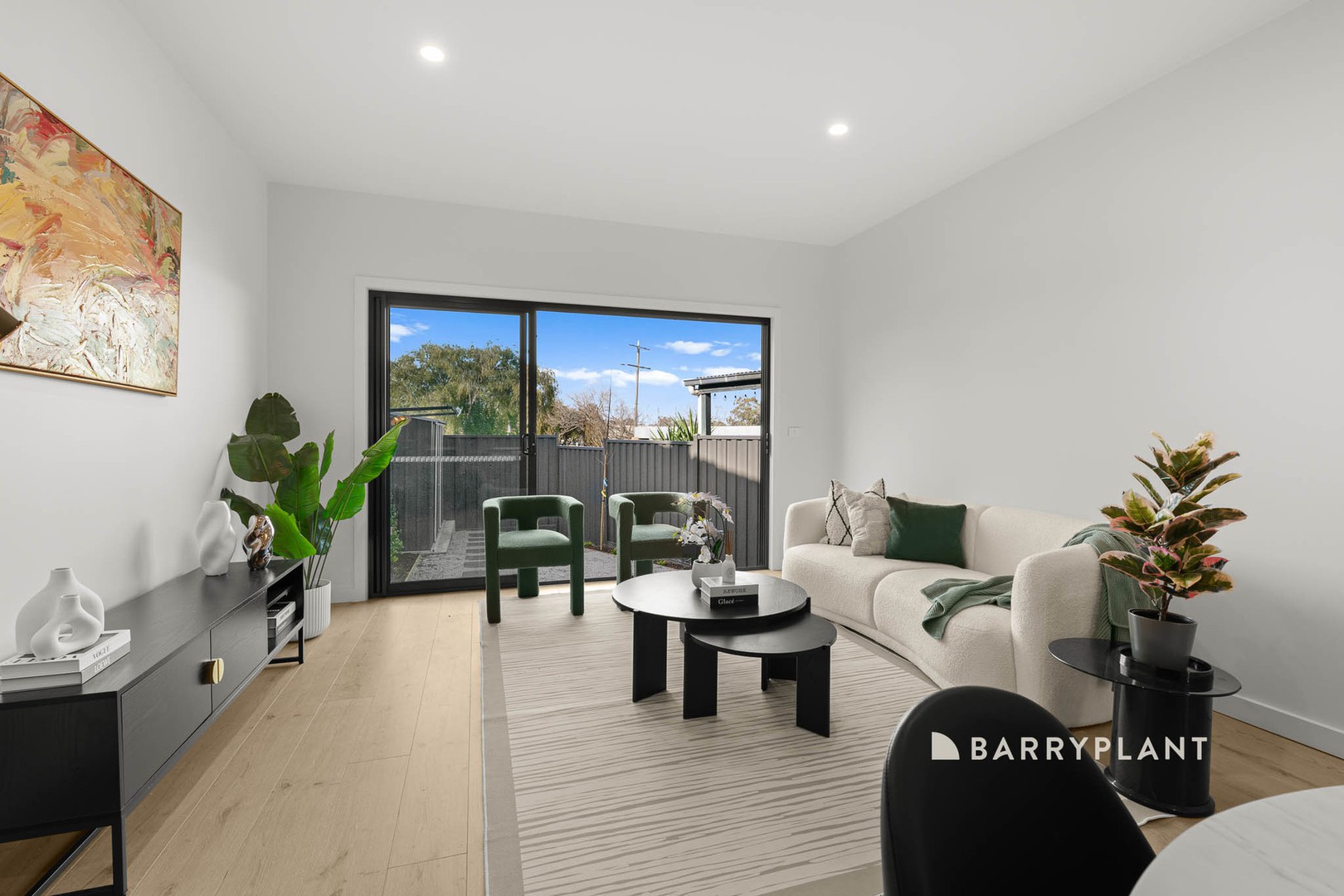 6/7 Farmers Way, Narre Warren, VIC 3805 - Thumbnail 2 - 18/07/2025