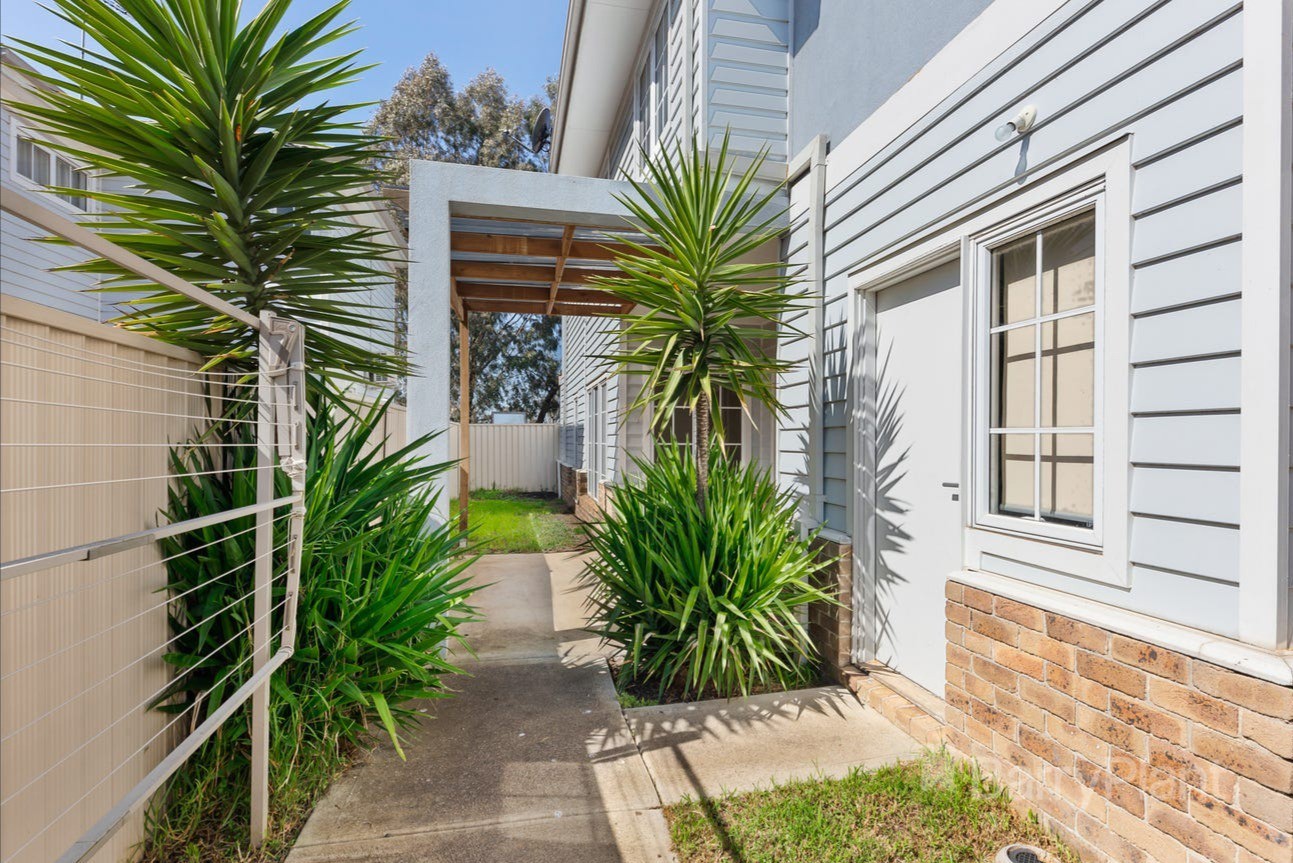 6/7 Toolondo Close, Caroline Springs, VIC 3023, Caroline Springs - Thumbnail 8