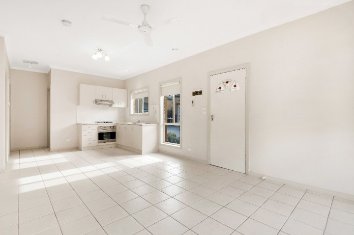 6/7 Walters Street, Craigieburn, VIC 3064, Craigieburn - Thumbnail 6