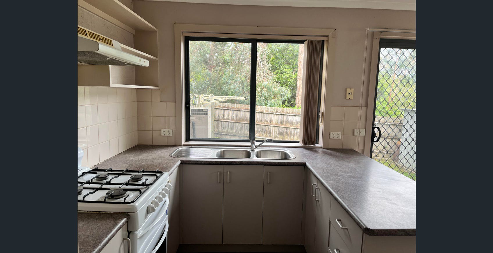 6/8-9 Holmes CourtBayswater North, vic 3153  - Leased, Bayswater North - Thumbnail 4