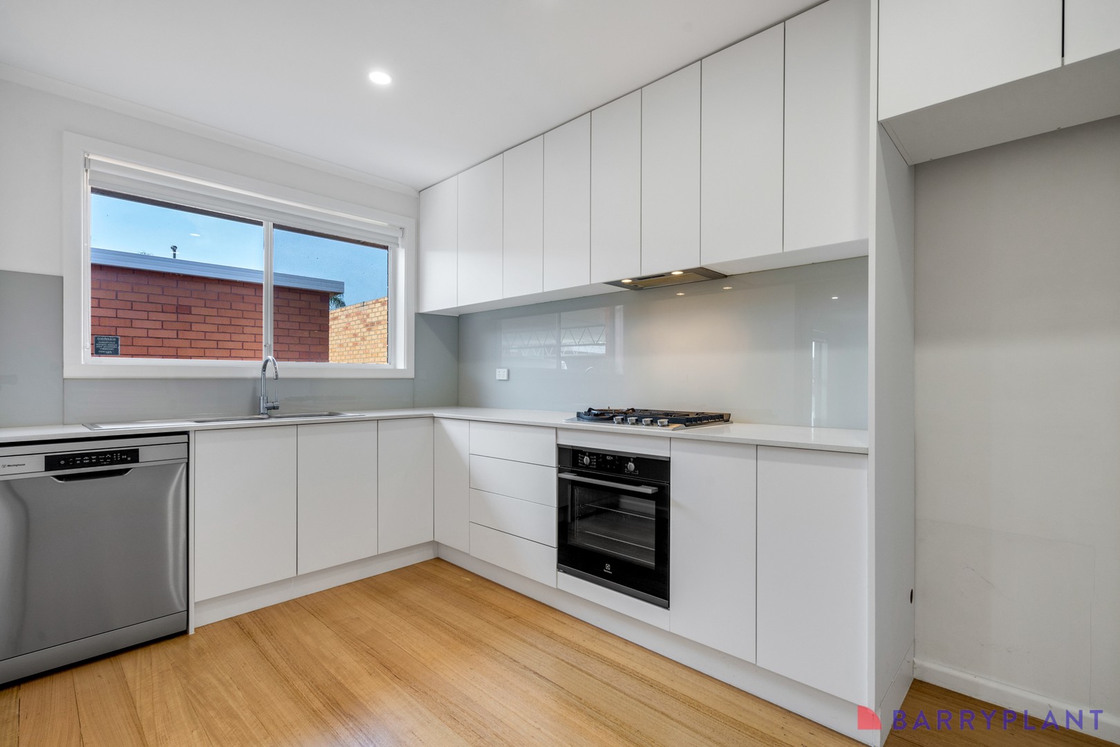 6/8 Ashley Street, Reservoir, VIC 3073, Reservoir - Thumbnail 2