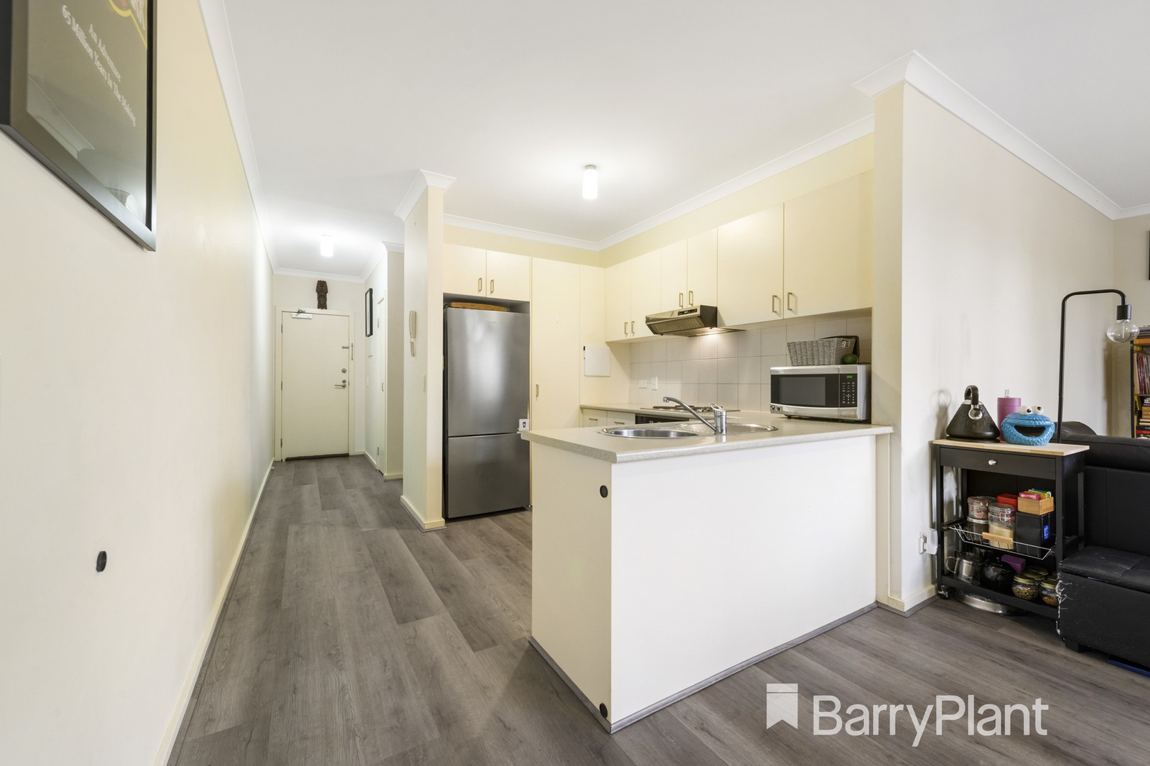 6/9 Petrea Place, Harkness, VIC 3337, Harkness - Thumbnail 2