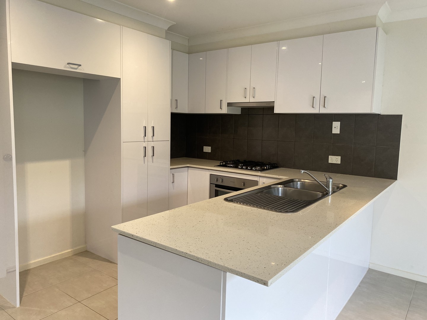 6/9 Tulip  Crescent, Boronia, VIC 3155 - Thumbnail 1 - 12/05/2022