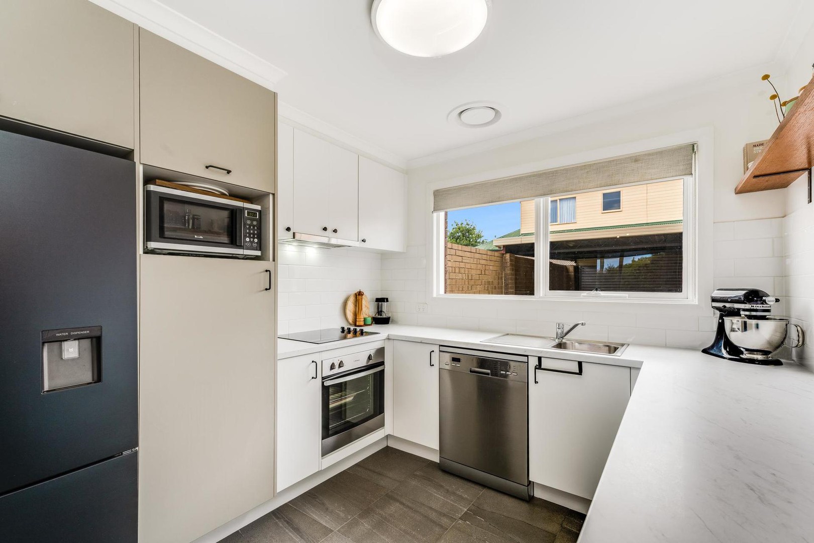 6/90 West Fyans StNewtown, VIC 3220  - Leased, Newtown - Thumbnail 3
