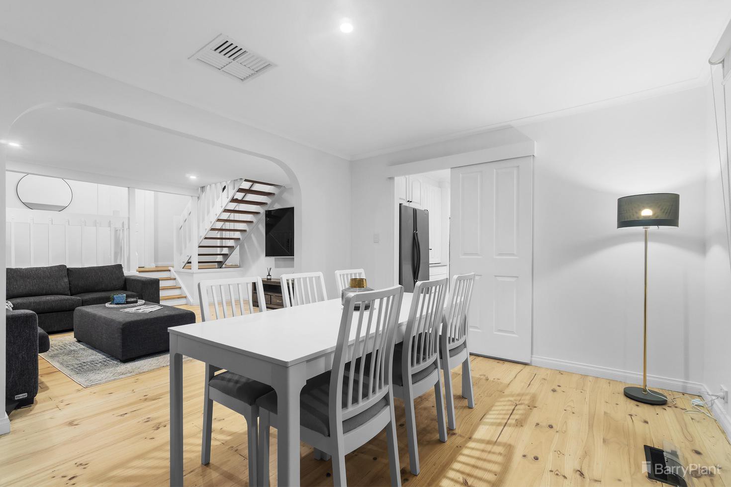 6 Abersham Court, Eltham, VIC 3095, Eltham - Thumbnail 4