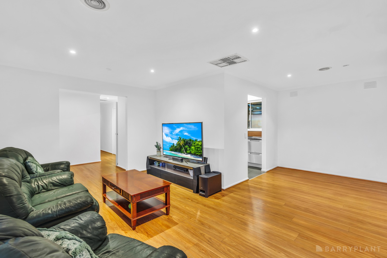6 Adamson Drive, Endeavour Hills, VIC 3802, Endeavour Hills - Thumbnail 3