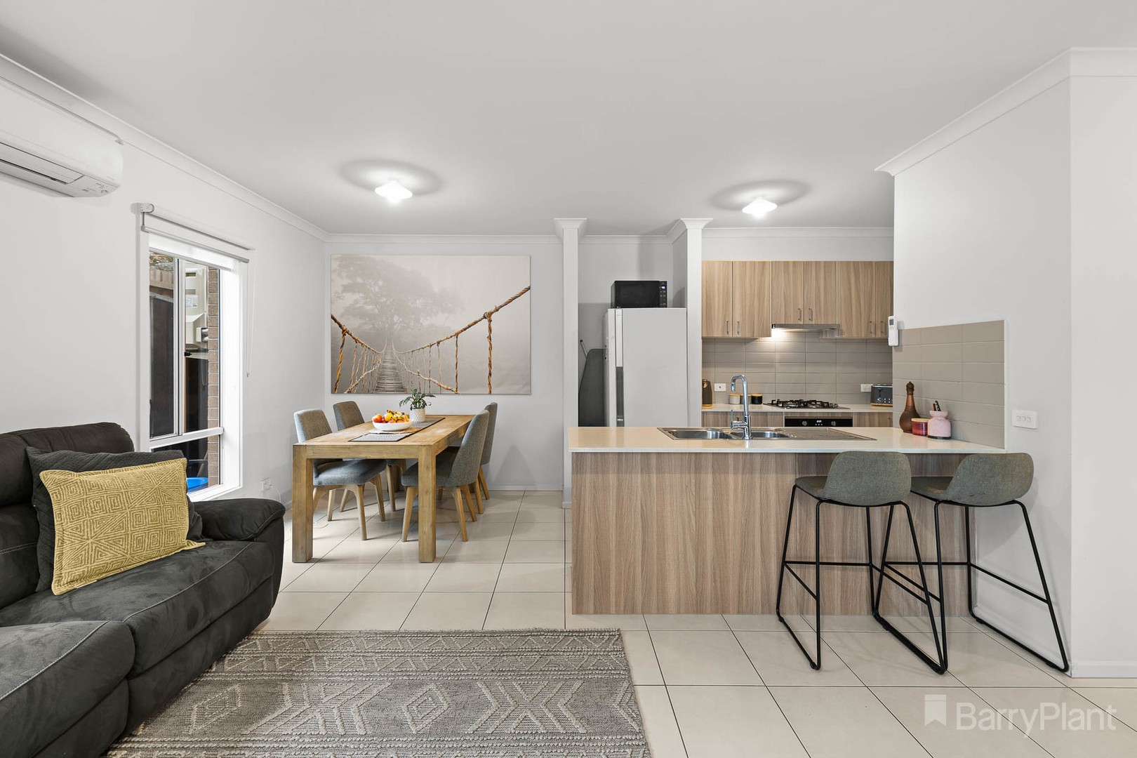 6 Allusive Walk, Narre Warren, VIC 3805, Narre Warren - Thumbnail 2