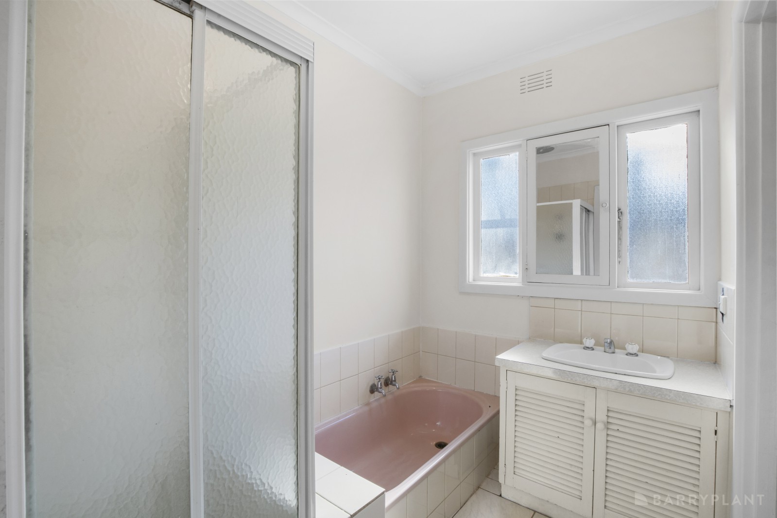 6 Ambrie Crescent, Noble Park, VIC 3174, Noble Park - Thumbnail 5