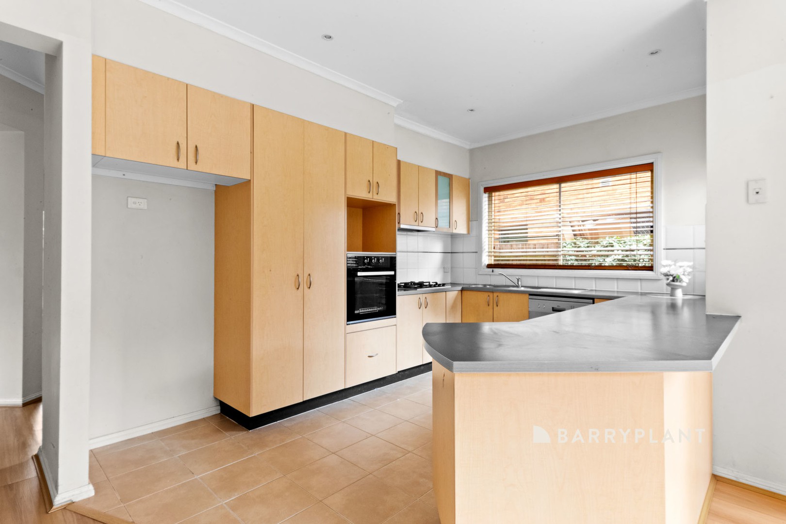 6 Amhurst Drive, Narre Warren South, VIC 3805, Narre Warren South - Thumbnail 5