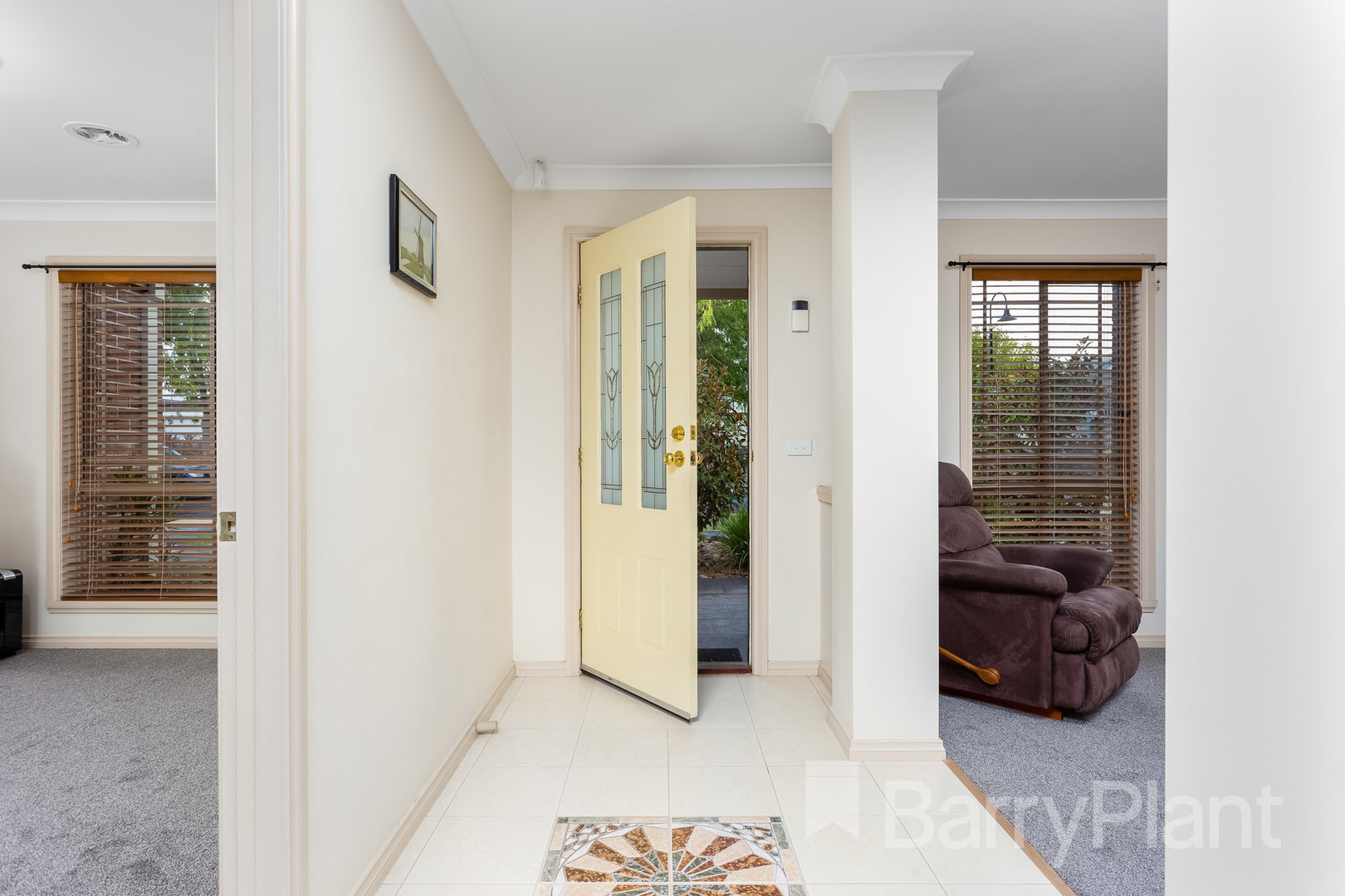 6 Anchorage Street, Point Cook, VIC 3030, Point Cook - Thumbnail 2