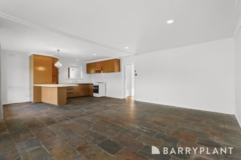6 Anita Av, Dingley Village, VIC 3172 - Thumbnail 2 - 14/10/2025