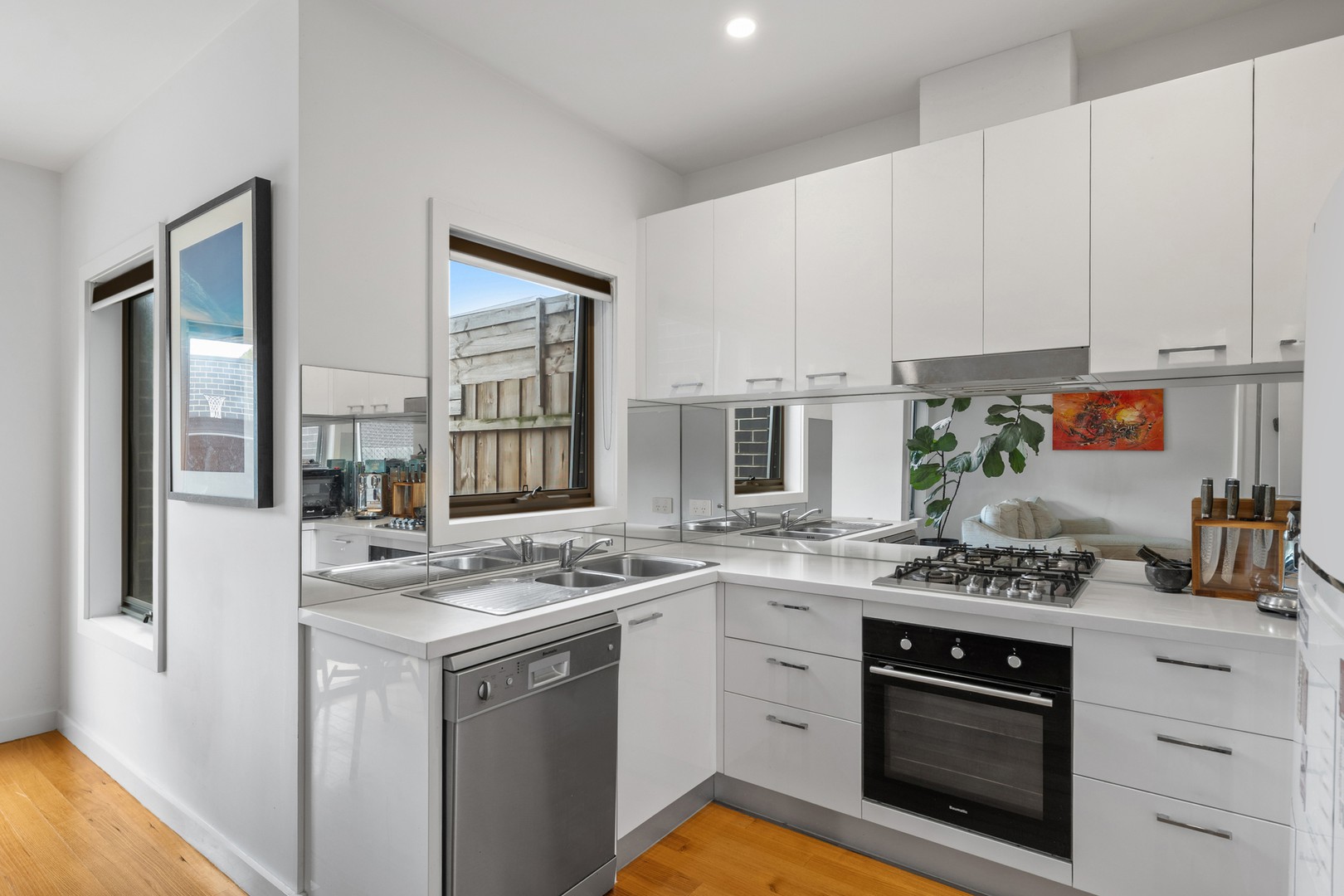 6 Armadale Place, Hillside, VIC 3037, Hillside - Thumbnail 3