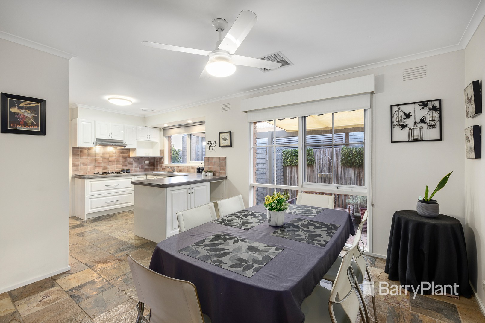 6 Ashbrook Place, Mooroolbark, VIC 3138, Mooroolbark - Thumbnail 4