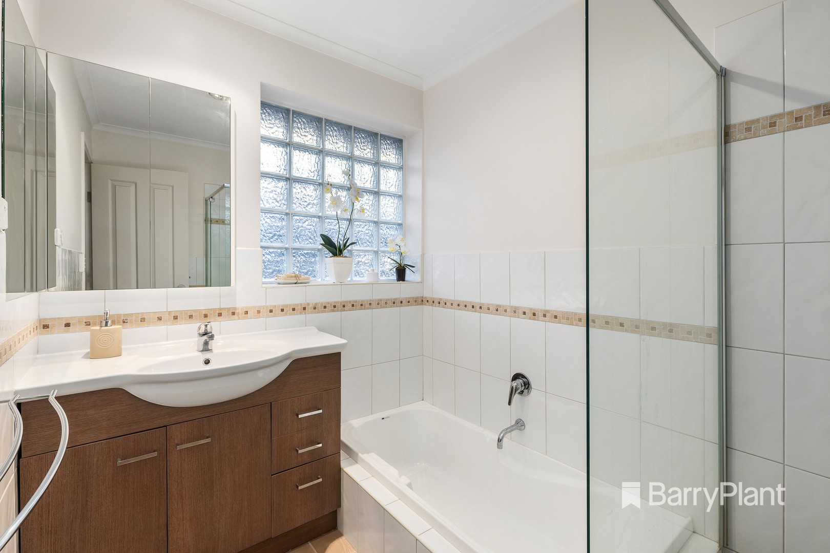 6 Ashbrook Place, Mooroolbark, VIC 3138, Mooroolbark - Thumbnail 8