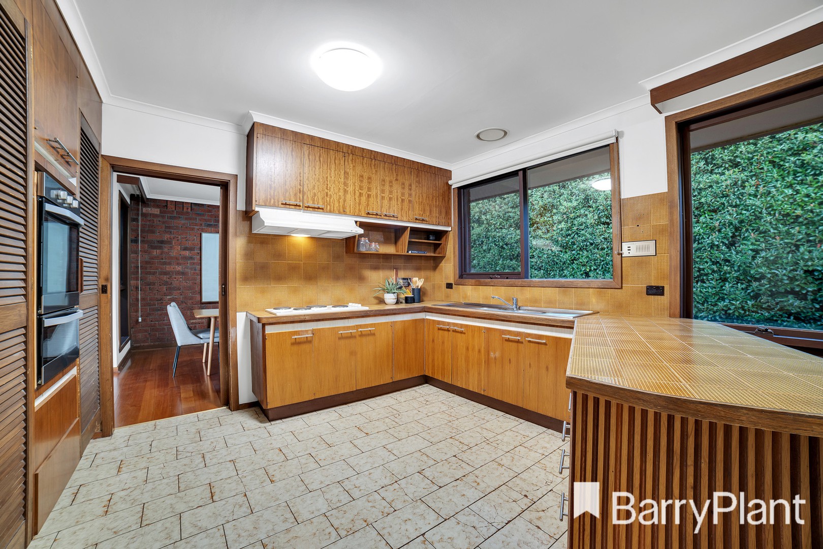 6 Ashley Close, Wheelers Hill, VIC 3150, Wheelers Hill - Thumbnail 6