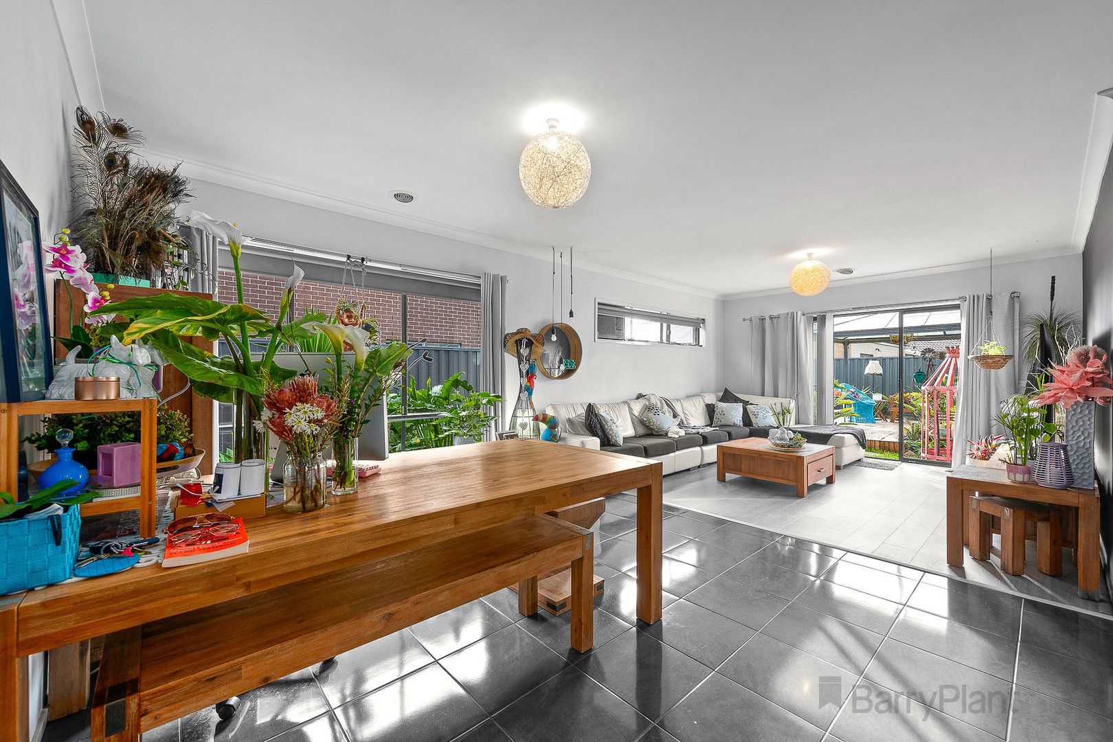 6 Asteria Crescent, Cranbourne West, VIC 3977, Cranbourne West - Thumbnail 6