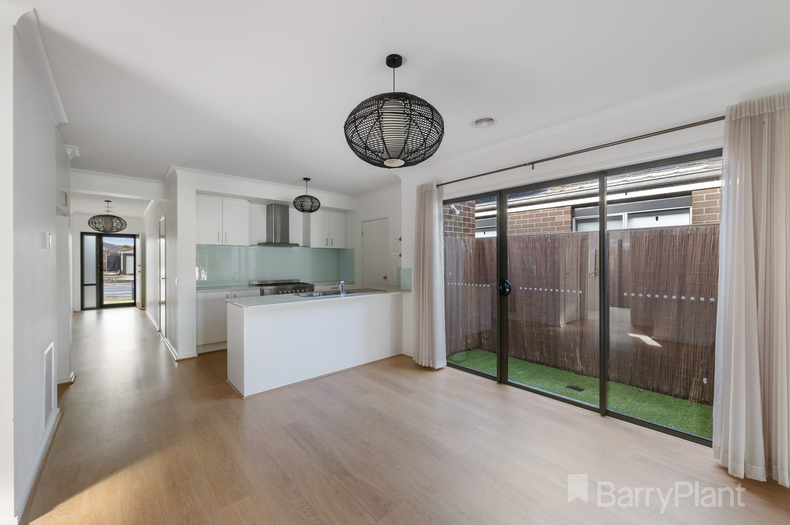 6 Babele Road, Tarneit, VIC 3029, Tarneit - Thumbnail 2