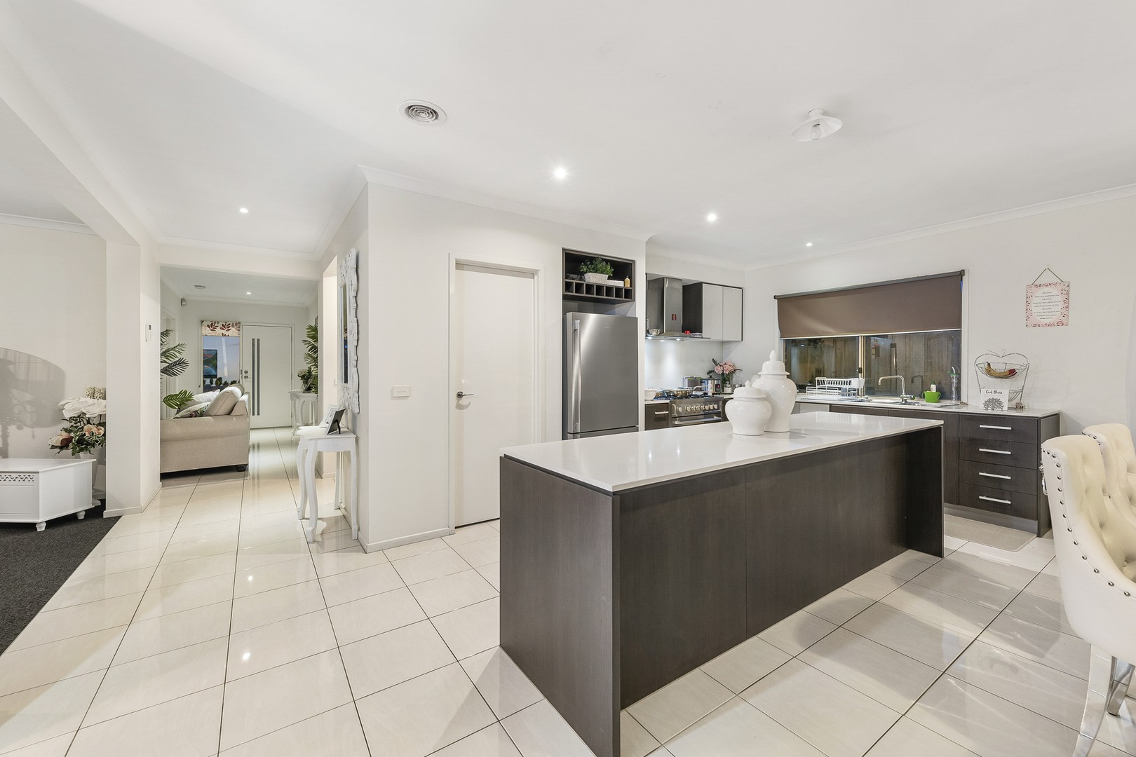 6 Balerno Way, Taylors Hill, VIC 3037, Taylors Hill - Thumbnail 3