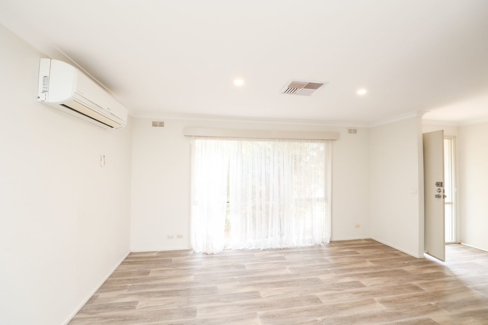6 Batten Place, Mildura, VIC 3500, Mildura - Thumbnail 2